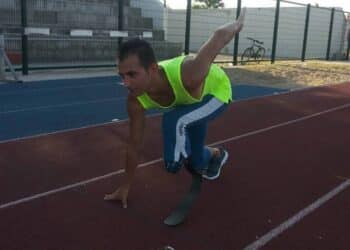 Un incoraggiamento per Leonardo giunge dal cuore di Walter Ledda a cui è stato amputato un piede: “Ti regalo la protesi”