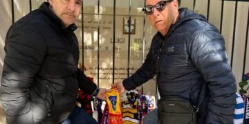 Cagliari-Lecce, lo sport unisce in campo e tra gli spalti