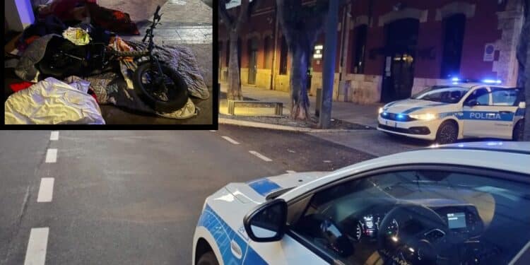 Cagliari, la polizia scopre decine di oggetti rubati abbandonati tra i rifiuti