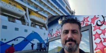 A Cagliari è boom di croceristi, ma l’economia locale non decolla: “Shopping decentrato verso i centri commerciali” 