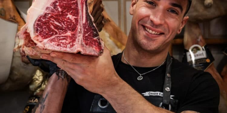 Macellaio di 33 anni muore improvvisamente dopo due giorni di febbre: ipotesi meningite fulminante