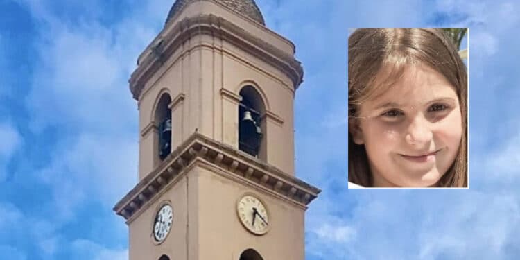 Tortolì in lutto per Silvia Piu, la mamma della piccola Anna Laura Pilia annegata ad Arbatax