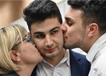 Assolto Alex Cotoia, il 18enne che uccise il padre per difendere la madre: “Ora devo metabolizzare”