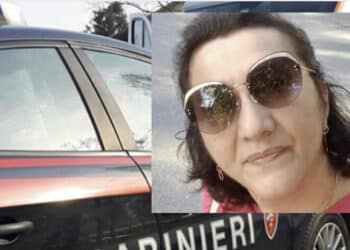 Spara alla moglie 57enne e poi si toglie la vita