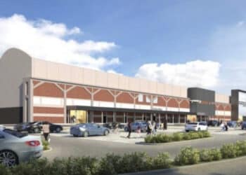 Cagliari, centri commerciali in espansione, le piccole realtà soccombono: i commenti dei cittadini