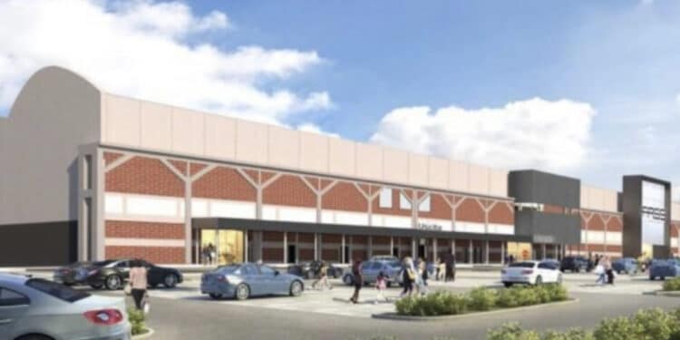 Cagliari, centri commerciali in espansione, le piccole realtà soccombono: i commenti dei cittadini