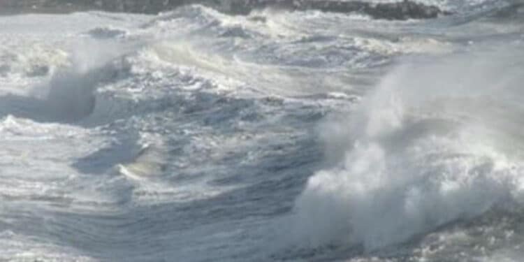 Capoterra, vietato passeggiare sul lungomare e parchi pubblici chiusi
