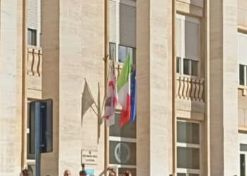 Cagliari, manca la corrente elettrica: lunedì chiusi i licei Dettori e D’Arborea