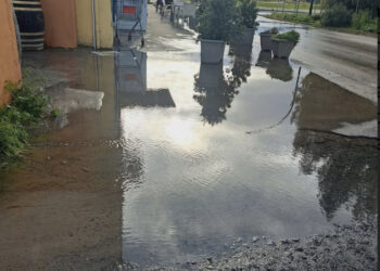 Domus de Maria, maxi perdite e Viale Chia è un colabrodo: “Ringraziamo Abbanoa”