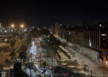 Cagliari, ecco la nuova via Roma di notte vista dall’alto: luci e dubbi che si rincorrono