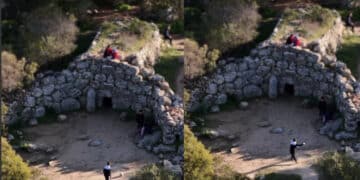 Quartucciu, la tomba dei giganti utilizzata come porta da calcio e non solo: “Bambini sopra il monumento, pallonate e poco rispetto”