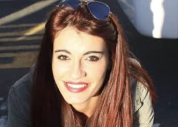 Racconta la malattia sui social, Erika se ne va a 28 anni: “Abbiate cura dei miei bambini”