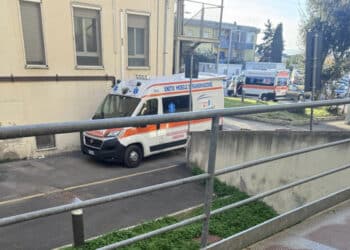 San Gavino Monreale, lunga fila di ambulanze e tempi di attesa lunghissimi, il pronto soccorso del Medio Campidano preso d’assalto