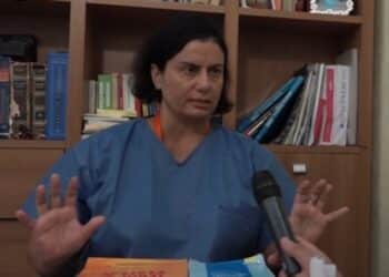 Curava i tumori con gli ultrasuoni: a Cagliari 18 anni in appello a Alba Veronica Puddu dopo l’ergastolo in primo grado