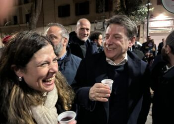 Alessandra Todde decaduta: il Consiglio studia il salvataggio, i 5 stelle a gamba tesa sui giudici: “Decisione ingiustificata”