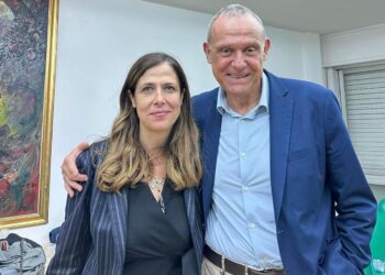 Sardegna, sulla decadenza della Todde affondo di Licheri: “Lei leonessa, gli altri sciacalli indecenti e arlecchini senza pudore”