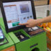 Nei supermarket di Cagliari il boom delle casse automatiche: un futuro con sempre meno commessi?