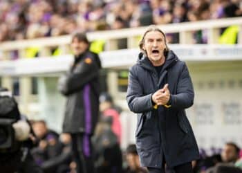 Monza-Cagliari, ancora out Luvumbo e Nicola giura: “Io in discussione? Riusciremo a fare quello in cui credo”