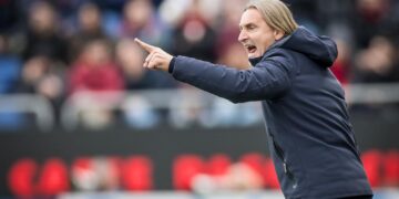 Torino-Cagliari, Nicola con Luvumbo ancora out: “Qui la maglia rossoblù non è un indumento ma una seconda pelle”