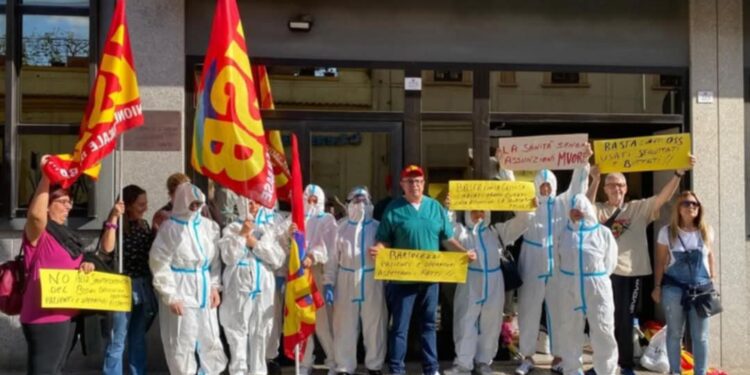 Oss di Cagliari, gli eroi del Covid esclusi dalle stabilizzazioni: “Il 21 gennaio tutti sotto il consiglio regionale”