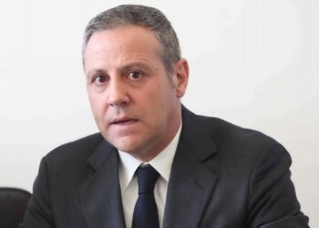 Decadenza Todde, Forza Italia a testa bassa contro Conte: “Inversione a u su giudici e slogan strumentali”