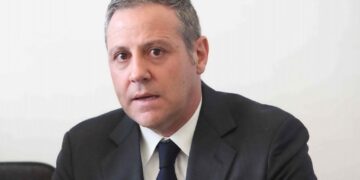 Decadenza Todde, Forza Italia a testa bassa contro Conte: “Inversione a u su giudici e slogan strumentali”