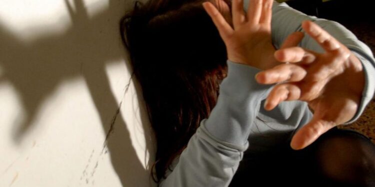 Tra i giovanissimi sardi la violenza e il revenge porn rientrano quasi nella normalità