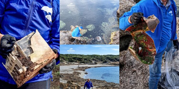Sant’Anna Arresi: tra i rifiuti pescati in spiaggia anche un neon, una rete in metallo e un remo