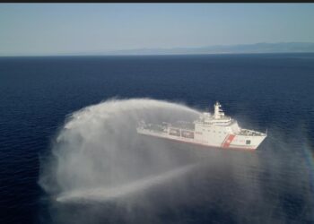 Cagliari, arriva in porto la bellissima Nave Diciotti della Guardia Costiera: ecco come sarà possibile visitarla
