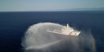 Cagliari, arriva in porto la bellissima Nave Diciotti della Guardia Costiera: ecco come sarà possibile visitarla