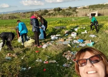 Settimo San Pietro, i volontari dell’ambiente raccolgono sacchi colmi di rifiuti