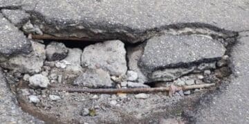 Monserrato, minoranza all’attacco:”Lo stato di degrado delle strade è scandaloso”