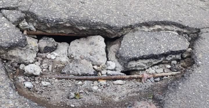 Monserrato, minoranza all’attacco:”Lo stato di degrado delle strade è scandaloso”