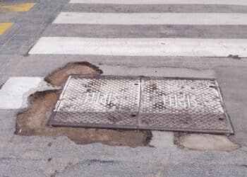 Voragini a Monserrato: “I fondi usati per asfaltare le strade negli anni precedenti? Buttati in un buco nero”