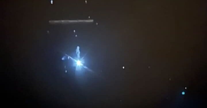 Ales, un oggetto misterioso catturato con un telescopio oculare e uno smartphone