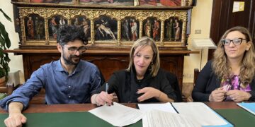 Cagliari, storico patto sugli alloggi popolari: “Troppe persone senza casa e troppe case senza persone” (VIDEO)