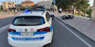 Cagliari, folle inseguimento fino a Bonaria: arrestati due diciottenni