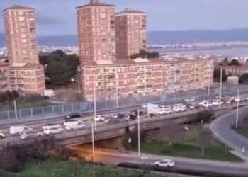 Cagliari, ennesimo incidente sull’Asse Mediano: traffico bloccato