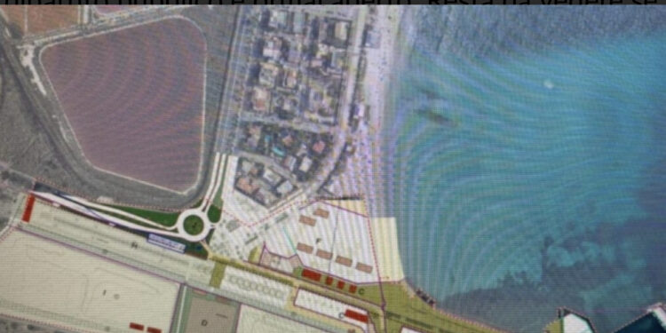 Marina Piccola e il lungomare del futuro: tra progetti di restyling e polemiche dei cittadini