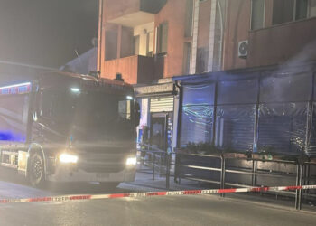 Sinnai, incendio in via Giardini:  in fiamme un noto locale del paese