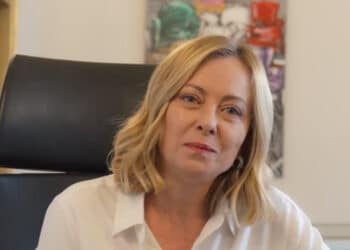 Caro bollette, 3 miliardi stanziati per famiglie e imprese: “Intervento per la necessità del momento ma anche uno sguardo al futuro”