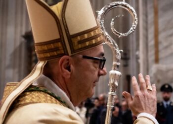 L’ingresso di monsignor Mario Farci, vescovo eletto di Iglesias