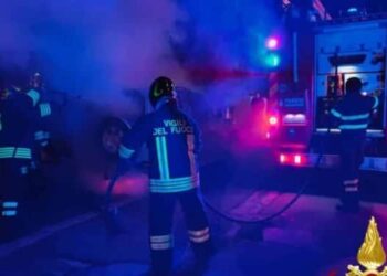 Attentati Sardegna, “Siniscola non è Caivano: servono indagini, non l’assedio dei cittadini”