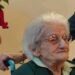 Auguri a Vincenza, 100 anni di chiacchiere e sorrisi nella sua amata Cagliari
