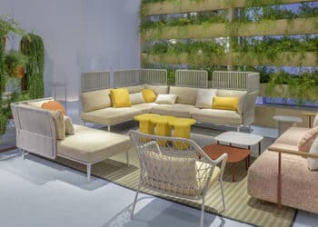 I Consigli di Neon Europa: Arredo Esterno per Hotel