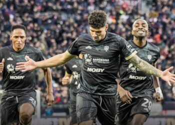 Cagliari-Parma 2-1, Nicola scopre un Coman da impazzire: entra e segna con un bolide sotto la traversa