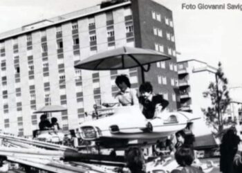 Come erano belle, le vecchie giostre cagliaritane: da Is Mirrionis al Matherland, fra trenini e “is buccicconis”