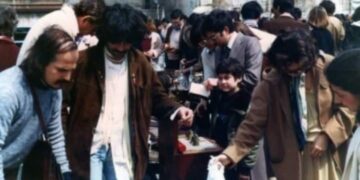 Cagliari, c’era una volta il mitico mercatino del Bastione: antiquariato e autoradio “smarrite”, davanti a un meraviglioso panorama