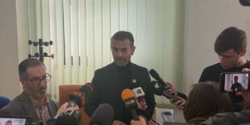 Cagliari, Zedda boccia il ristorante al mercato e annuncia: “Potenziamo tutti i parcheggi a San Benedetto” (VIDEO)