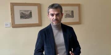 “Un volo diretto per la Cina da Cagliari”, la novità di Zedda: più facile viaggiare per turismo e affari